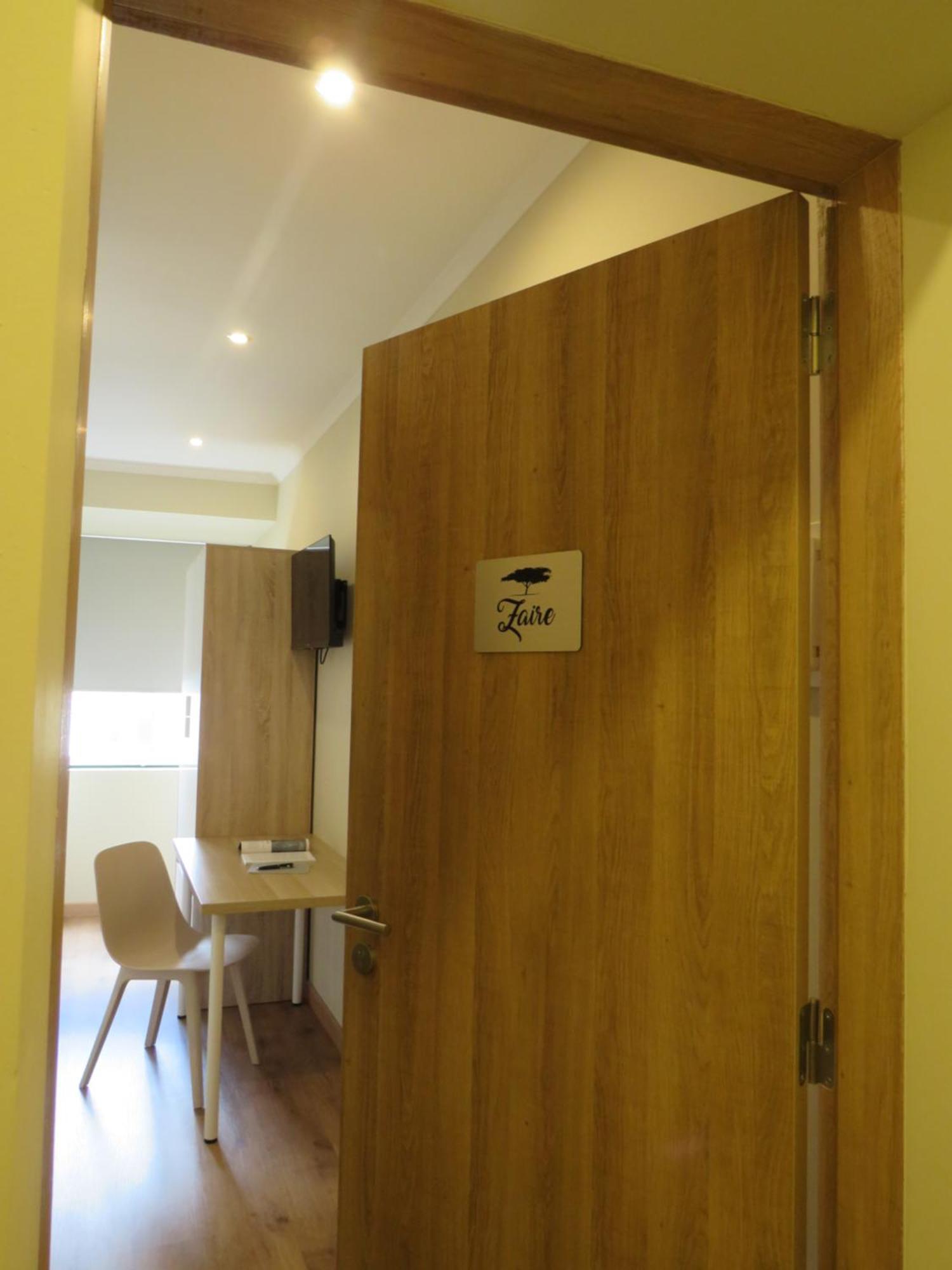 Acacias Rubras Hostel Ferreira do Zêzere Екстериор снимка
